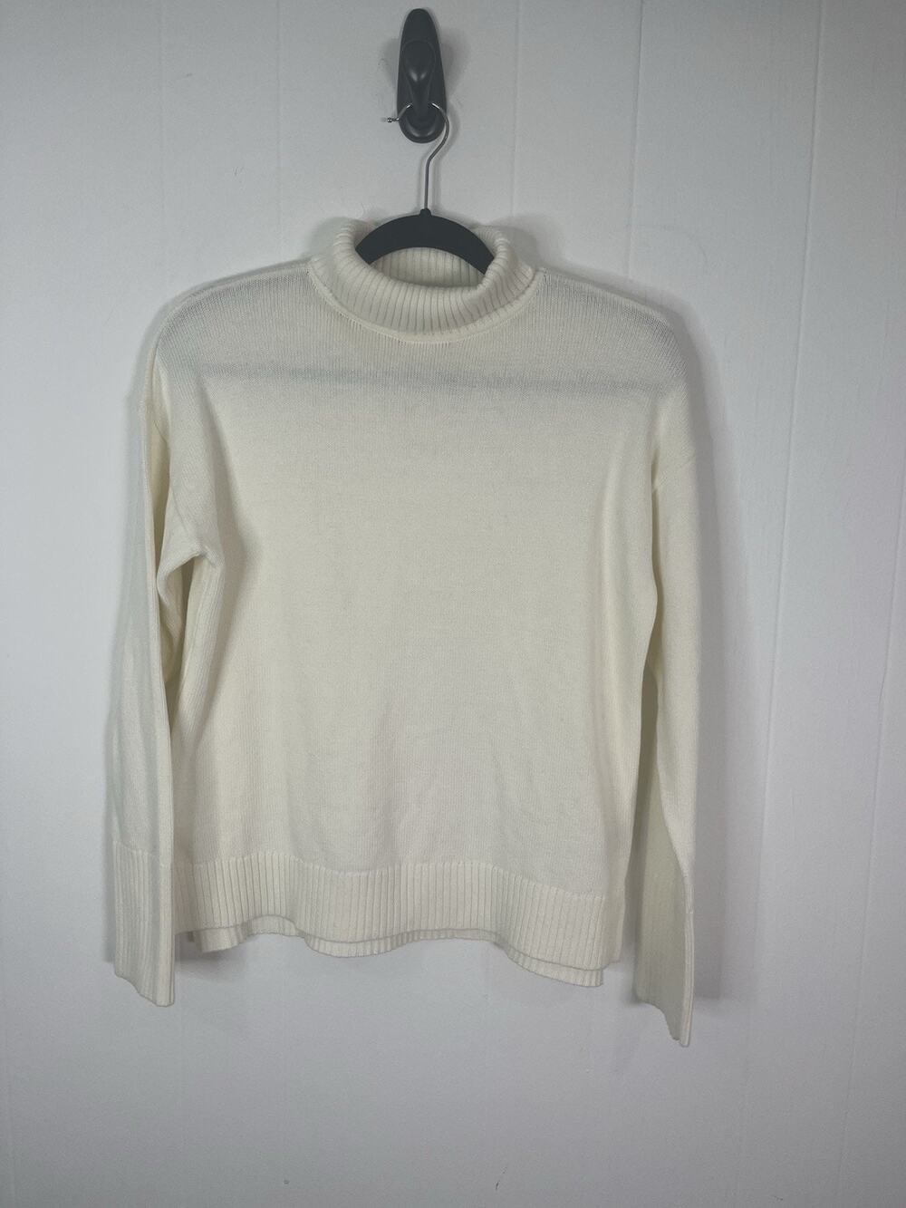 J.McLaughlin Dina Turtleneck Sweater Ivory Cream Cotton Spandex Women’s Small
